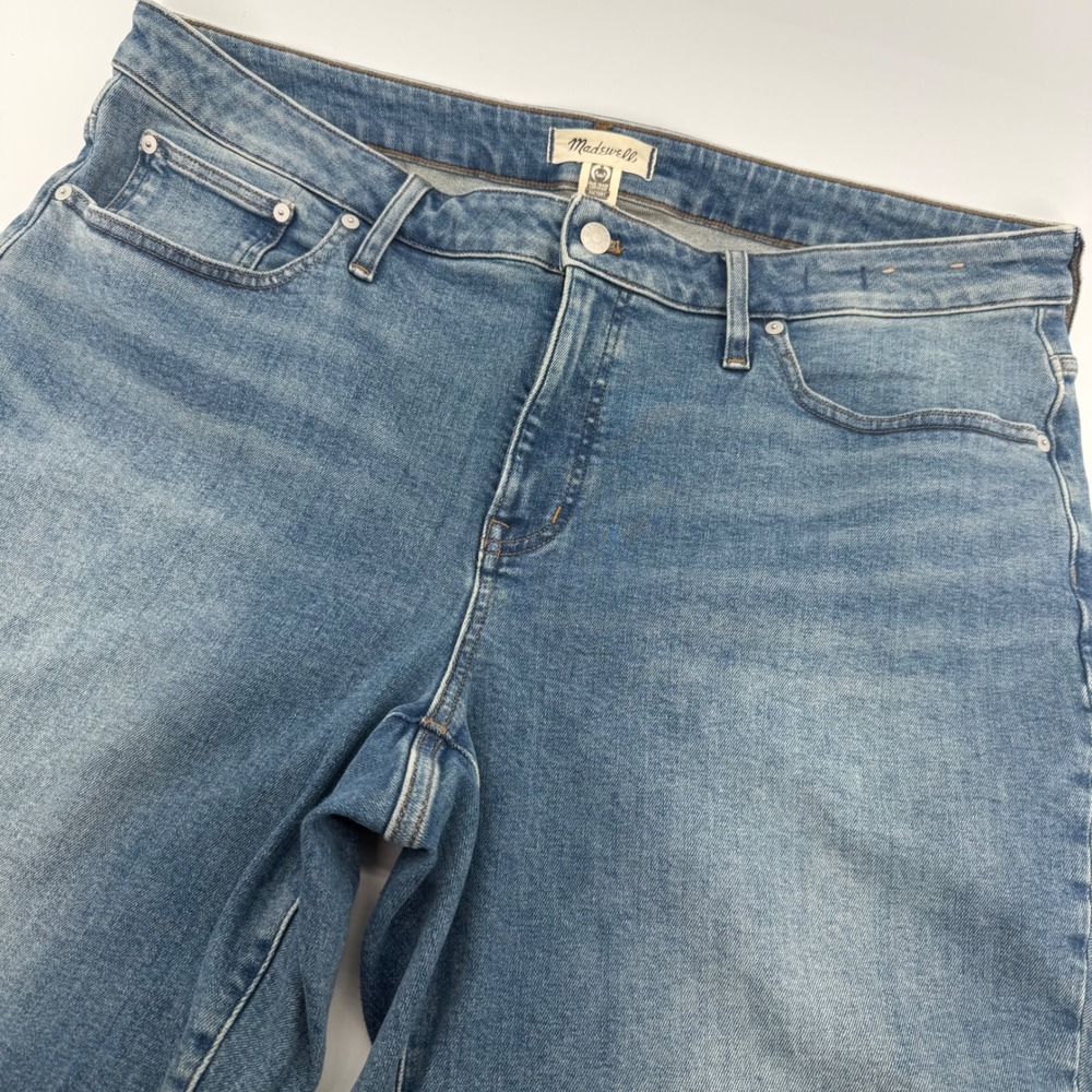 Madewell Kick Out Jeans Women 20W Blue Mid-Rise Flare Denim NP469 DM7401